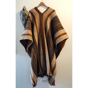 The Coolest Poncho Ever🙌🏽